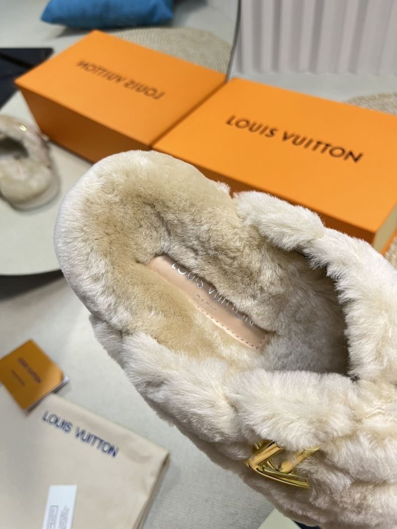 Louis Vuitton Slippers